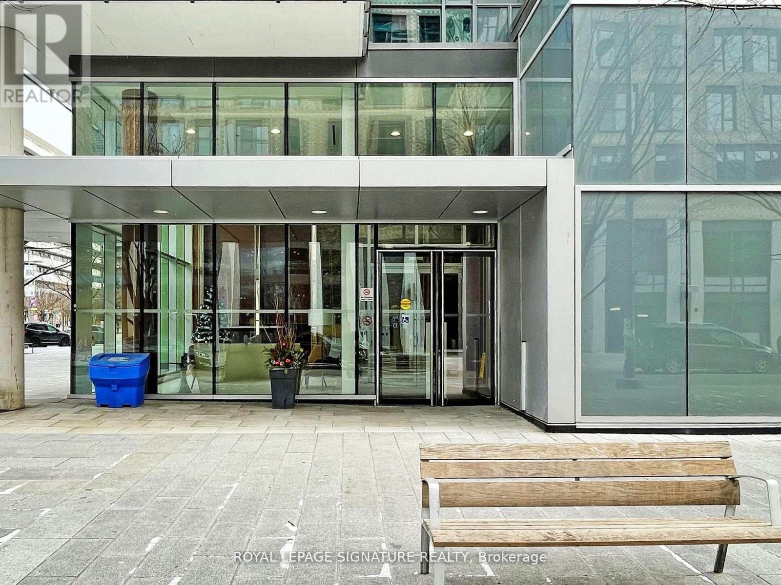 N428 - 455 FRONT STREET E, Toronto (Waterfront Communities), Ontario, M5A0J2 — Photo 2