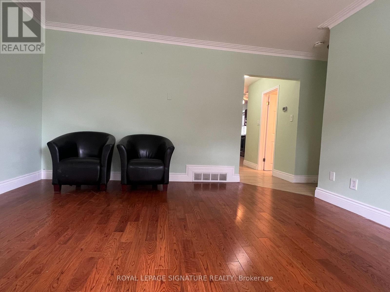 MAIN FLOOR - 5 WESLEY STREET, Toronto (Mimico), Ontario, M8Y2W4 — Photo 3