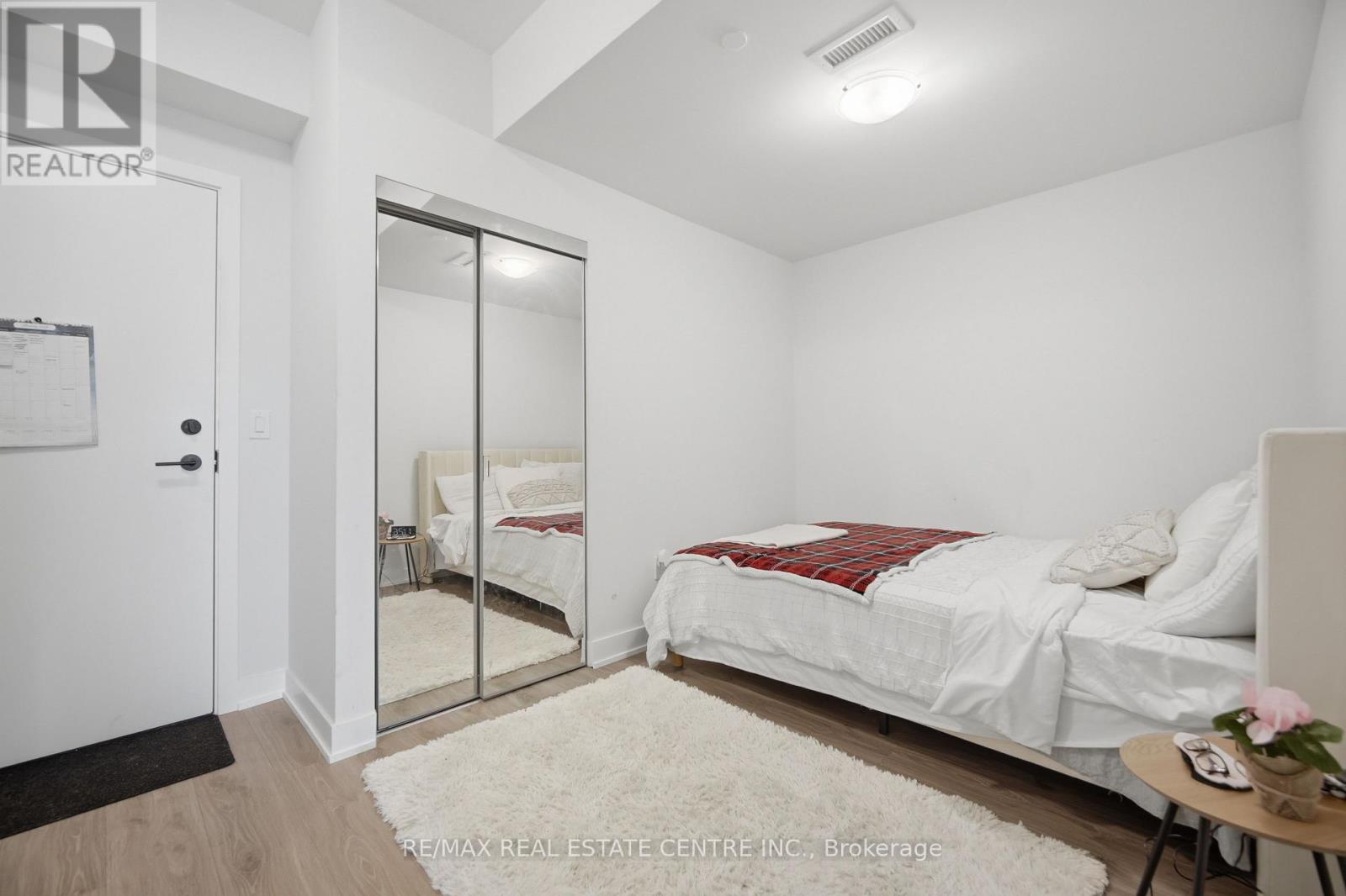 4905 - 430 SQUARE ONE DRIVE, Mississauga (Creditview), Ontario, L5B0L6 — Photo 17