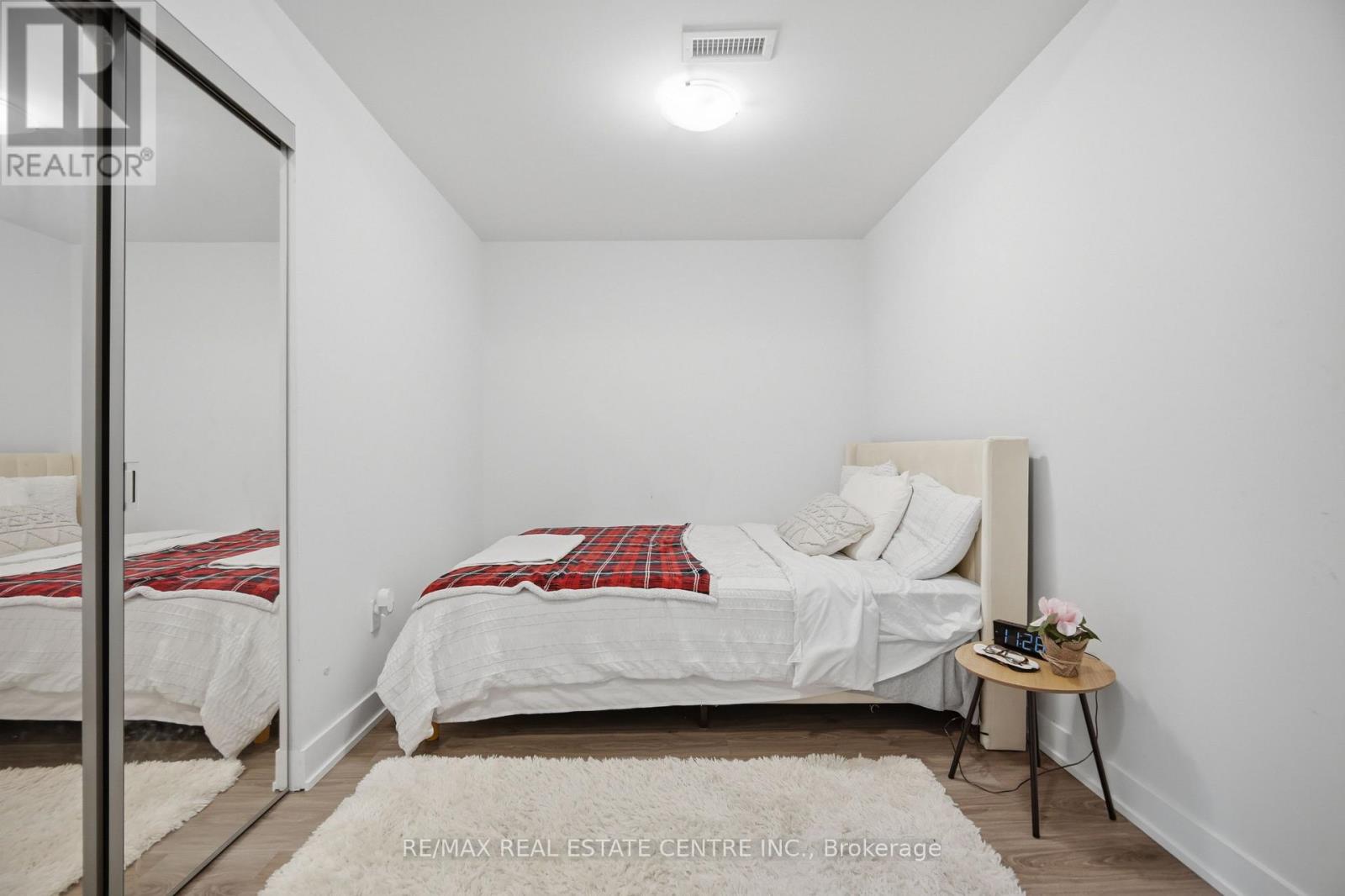 4905 - 430 SQUARE ONE DRIVE, Mississauga (Creditview), Ontario, L5B0L6 — Photo 18