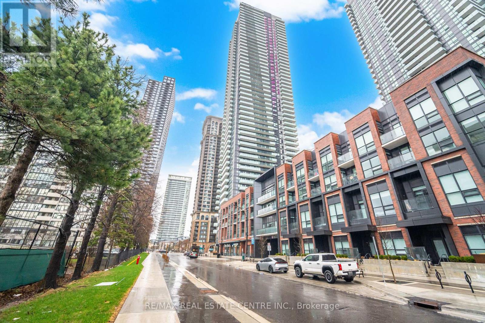 4905 - 430 SQUARE ONE DRIVE, Mississauga (Creditview), Ontario, L5B0L6 — Photo 31