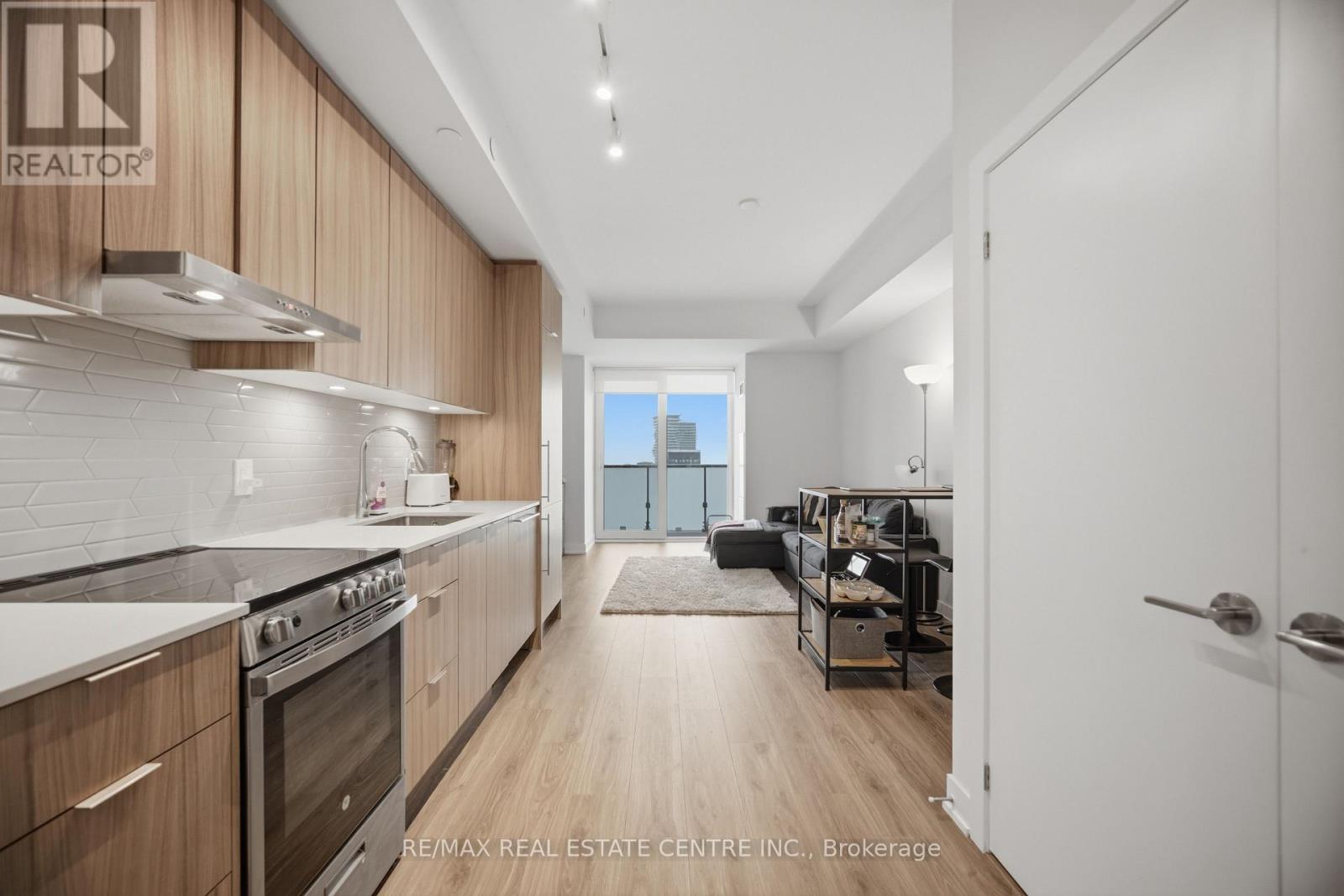 4905 - 430 SQUARE ONE DRIVE, Mississauga (Creditview), Ontario, L5B0L6 — Photo 7