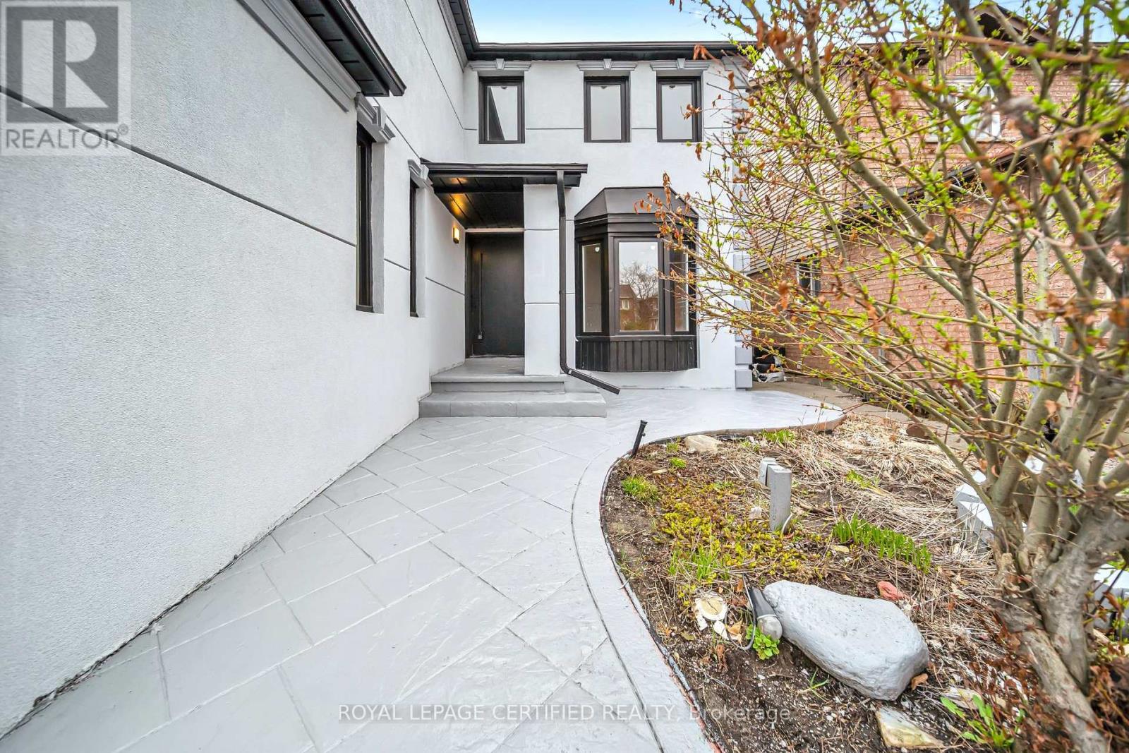 6062 PRAIRIE CIRCLE, Mississauga (Lisgar), Ontario, L5N5C5 — Photo 2