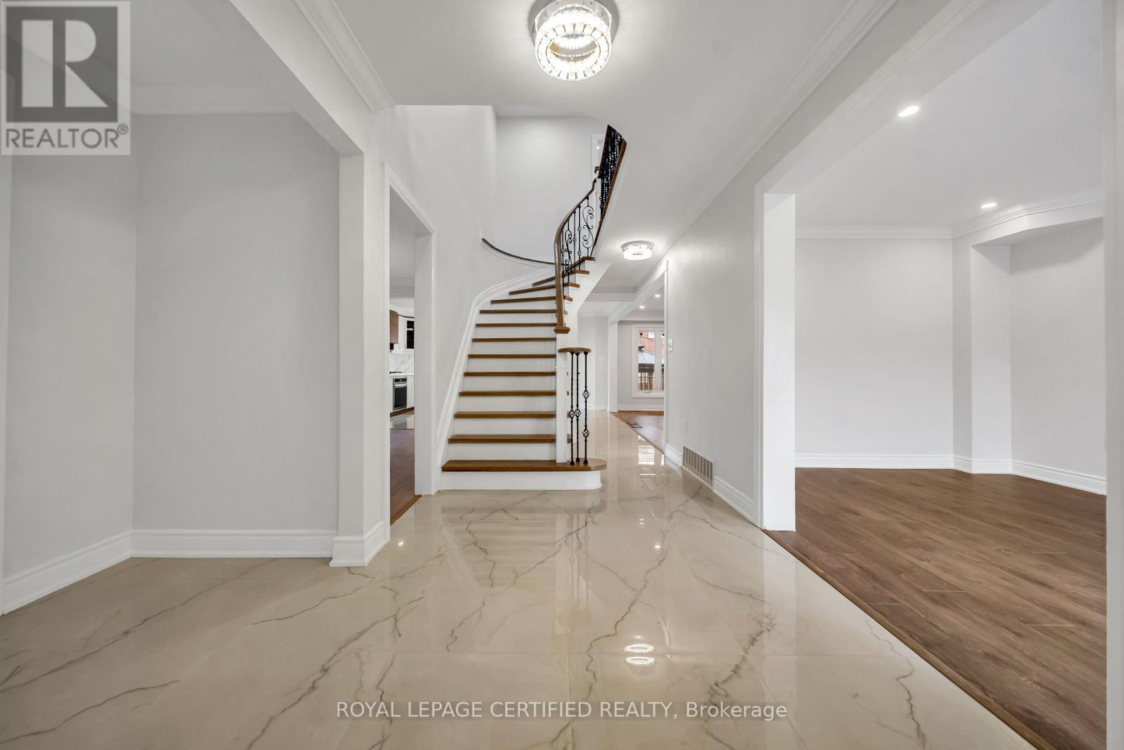 6062 PRAIRIE CIRCLE, Mississauga (Lisgar), Ontario, L5N5C5 — Photo 4