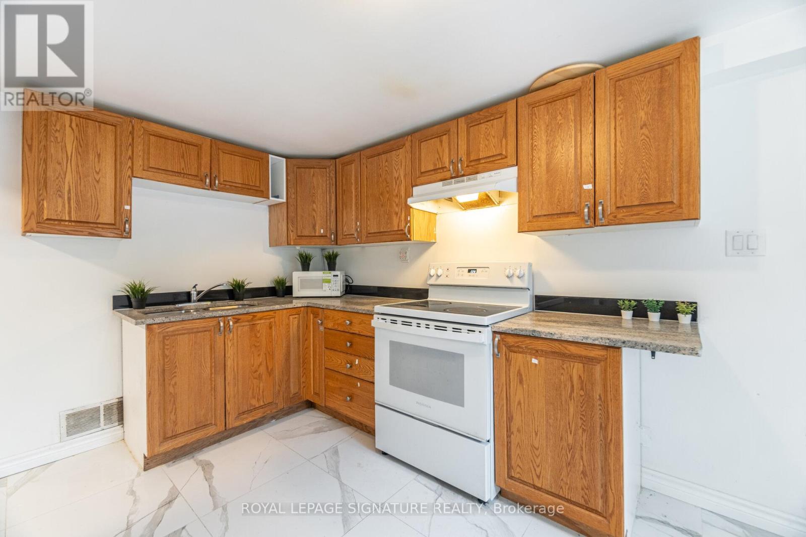 406 TAMARACK DRIVE, Waterloo, Ontario, N2L4G6 — Photo 32