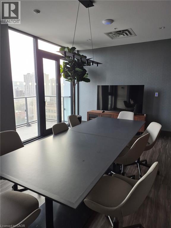 75 JAMES Street S Unit# 818, Hamilton, Ontario, L8P2Y9 — Photo 17