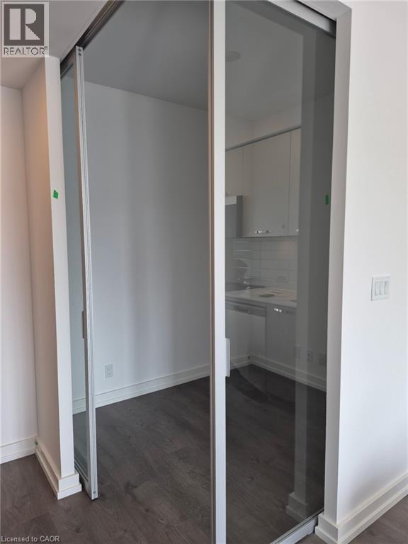 75 JAMES Street S Unit# 818, Hamilton, Ontario, L8P2Y9 — Photo 9