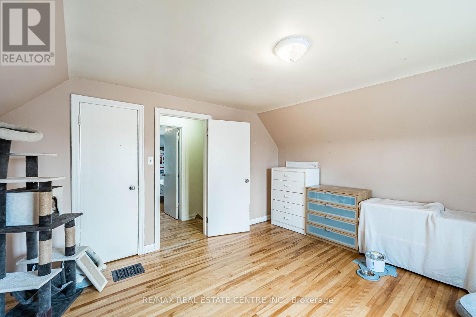 40 ELLIS CRESCENT N, Waterloo, Ontario, N2J3N4 — Photo 23