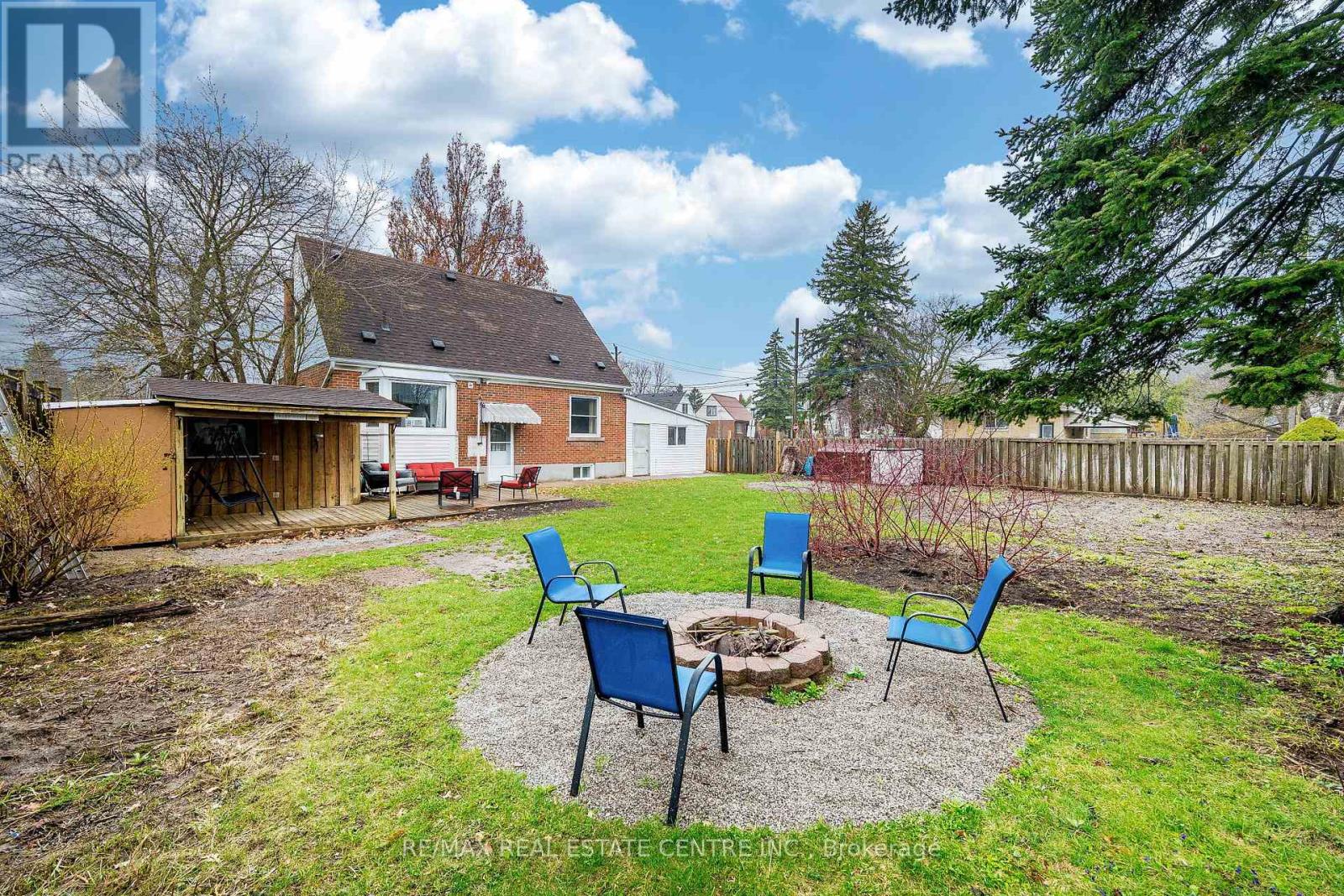 40 ELLIS CRESCENT N, Waterloo, Ontario, N2J3N4 — Photo 44