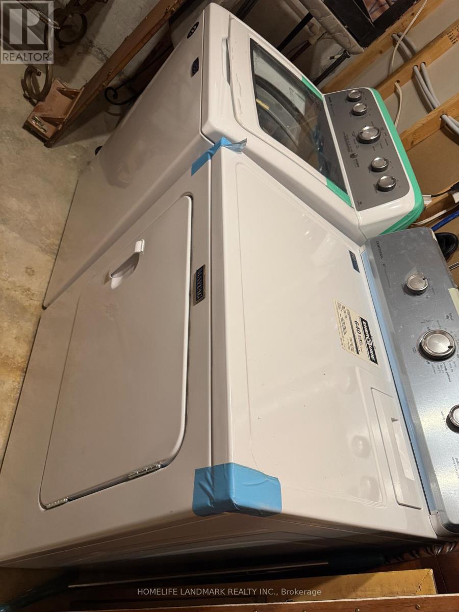 71 HOLLY DR DRIVE, Richmond Hill (Rouge Woods), Ontario, L4S2S4 — Photo 10