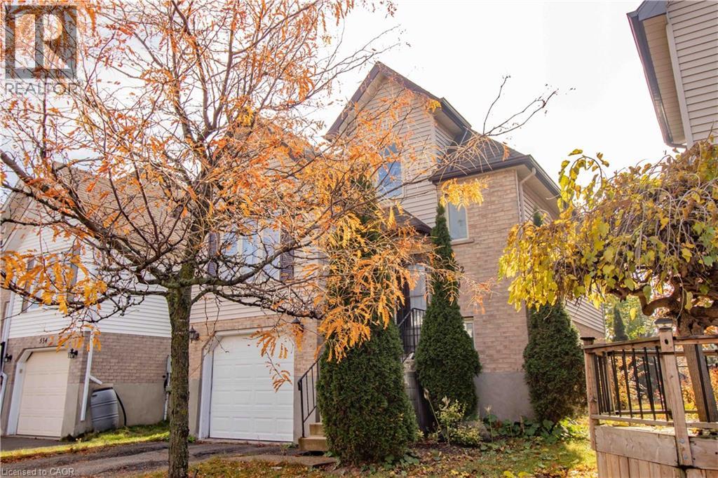 532 PENNY Lane, Waterloo, Ontario, N2T2L2 — Photo 2