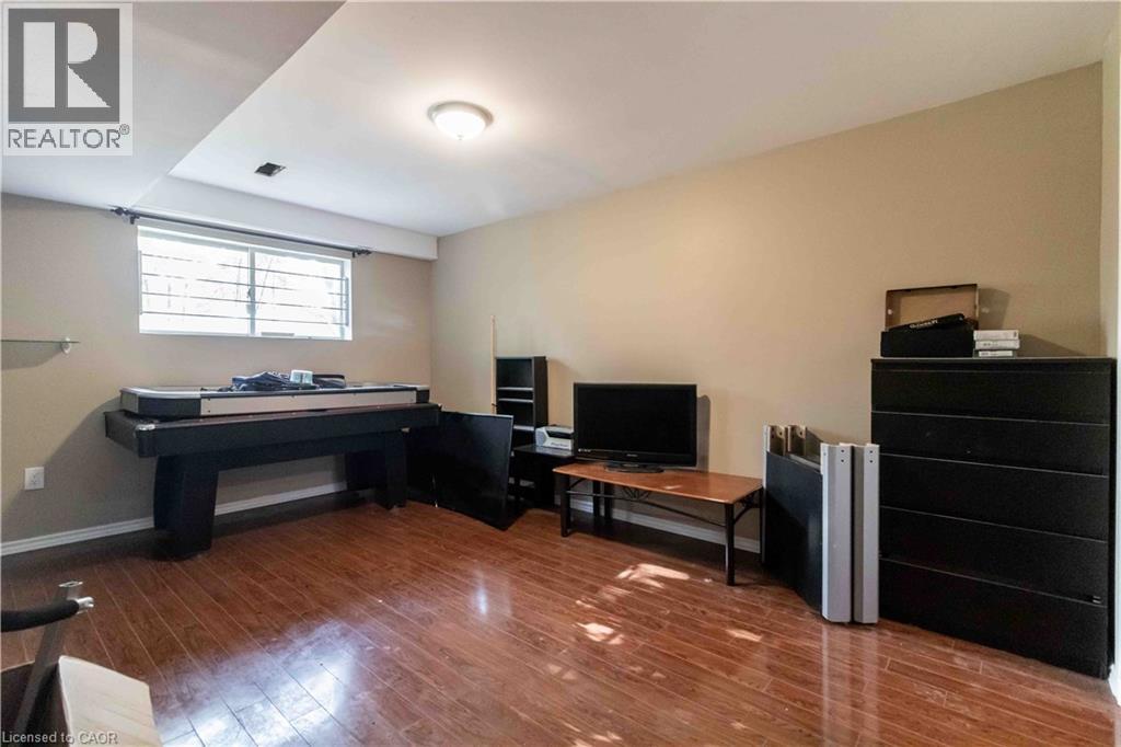 532 PENNY Lane, Waterloo, Ontario, N2T2L2 — Photo 24