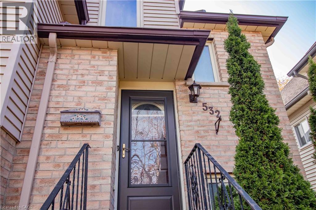 532 PENNY Lane, Waterloo, Ontario, N2T2L2 — Photo 3