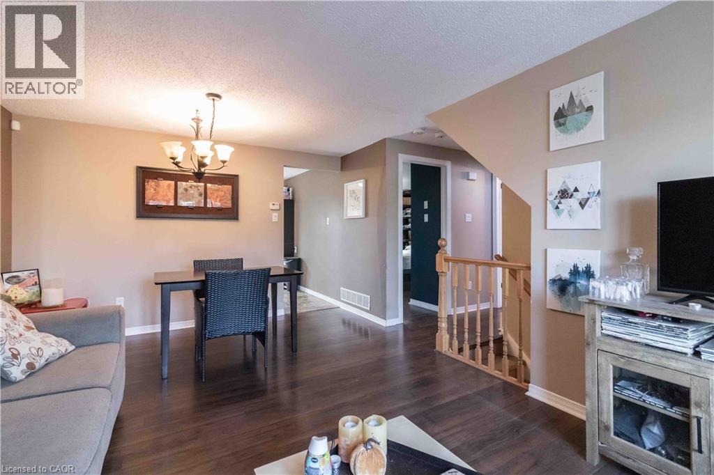 532 PENNY Lane, Waterloo, Ontario, N2T2L2 — Photo 7