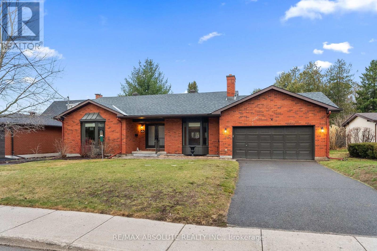 284 HARRINGTON STREET, Arnprior, Ontario, K7S2V1 — Photo 2