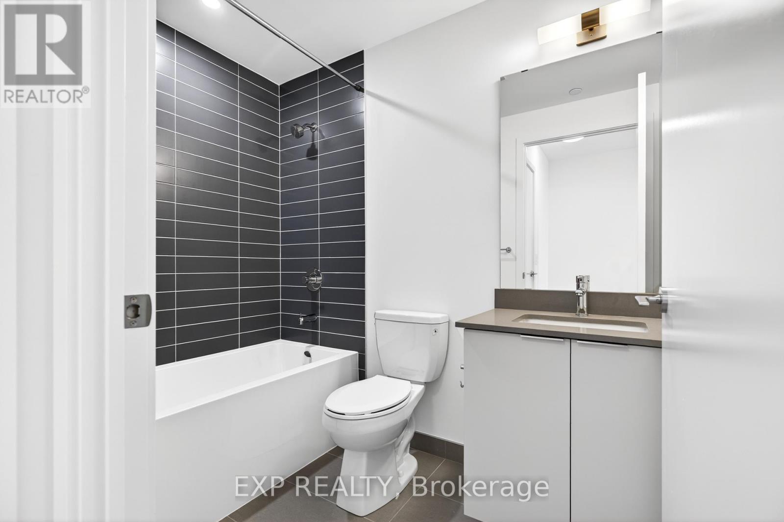 B108 - 3071 TRAFALGAR ROAD, Oakville (JM Joshua Meadows), Ontario, L6H8C6 — Photo 32