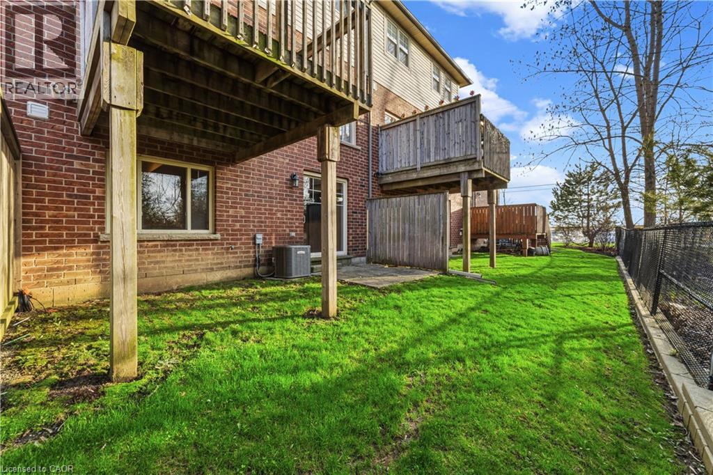 9 LIDDYCOAT Lane Unit# 18, Ancaster, Ontario, L9G0A7 — Photo 42