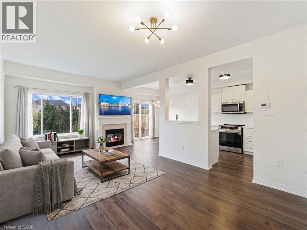 9 LIDDYCOAT Lane Unit# 18, Ancaster, Ontario, L9G0A7 — Photo 8