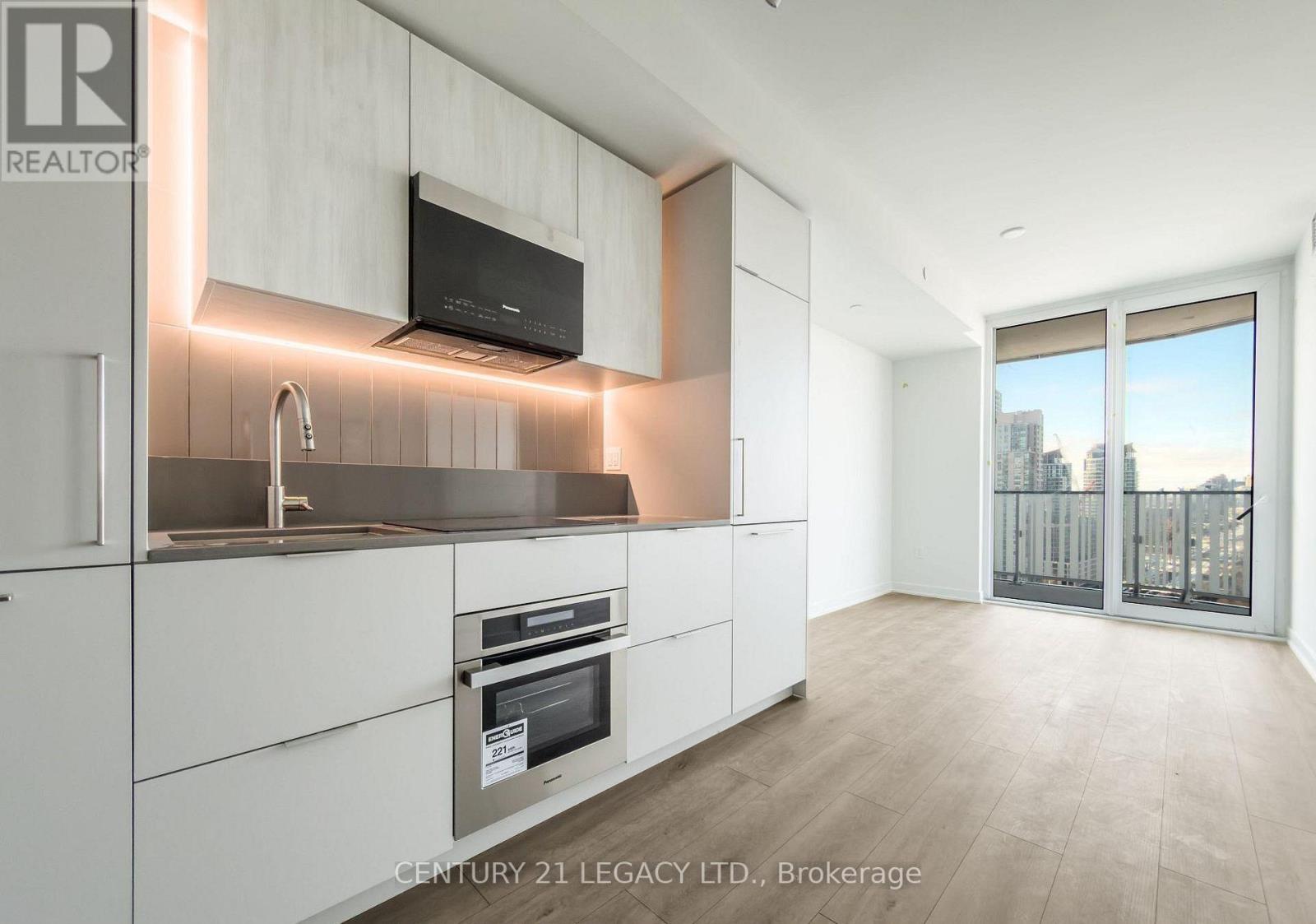 2105 - 1 FAIRVIEW ROAD E, Mississauga (Mississauga Valleys), Ontario, L5A4C6 — Photo 4