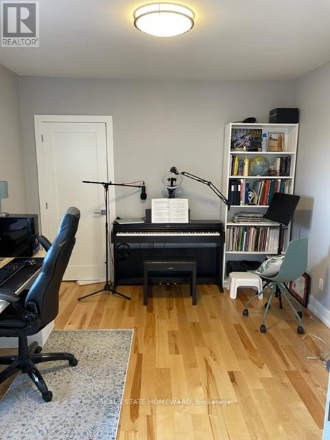 2174 QUEEN STREET E, Toronto (The Beaches), Ontario, M4E1E4 — Photo 13