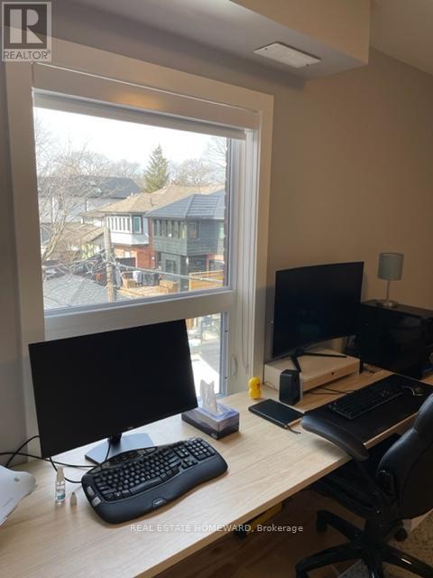 2174 QUEEN STREET E, Toronto (The Beaches), Ontario, M4E1E4 — Photo 14