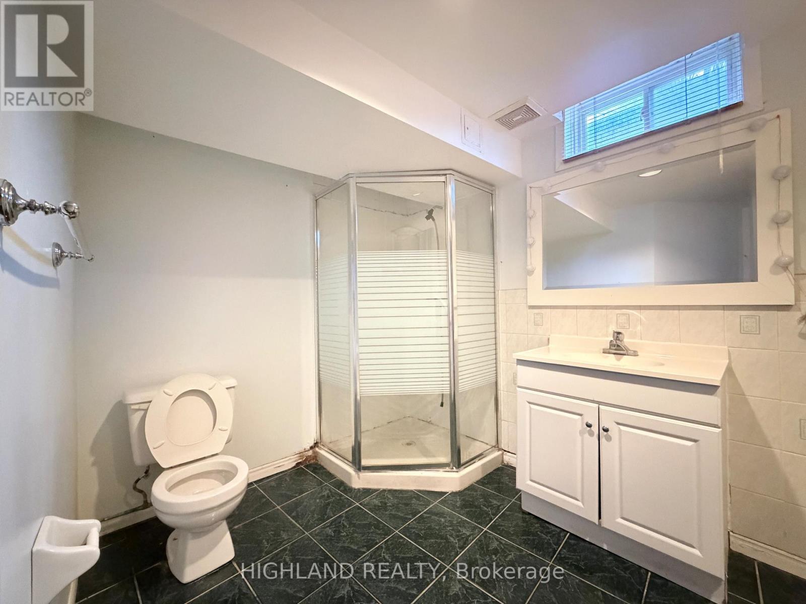 BSMT - 5179 SPRINGBOK CRESCENT, Mississauga (Hurontario), Ontario, L4Z3J3 — Photo 6