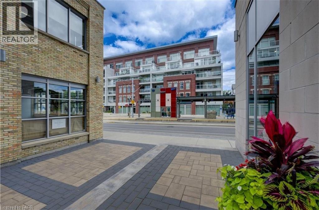 191 KING Street S Unit# 213, Waterloo, Ontario, N2J1R1 — Photo 4