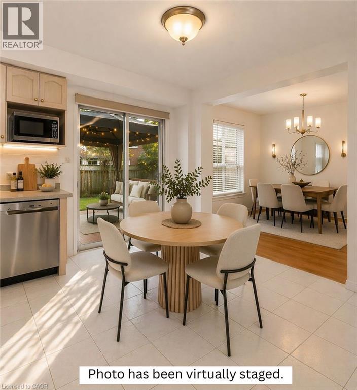 90 LYNNETTE Drive, Hamilton, Ontario, L9B2M5 — Photo 11