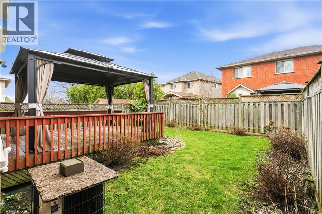 90 LYNNETTE Drive, Hamilton, Ontario, L9B2M5 — Photo 43