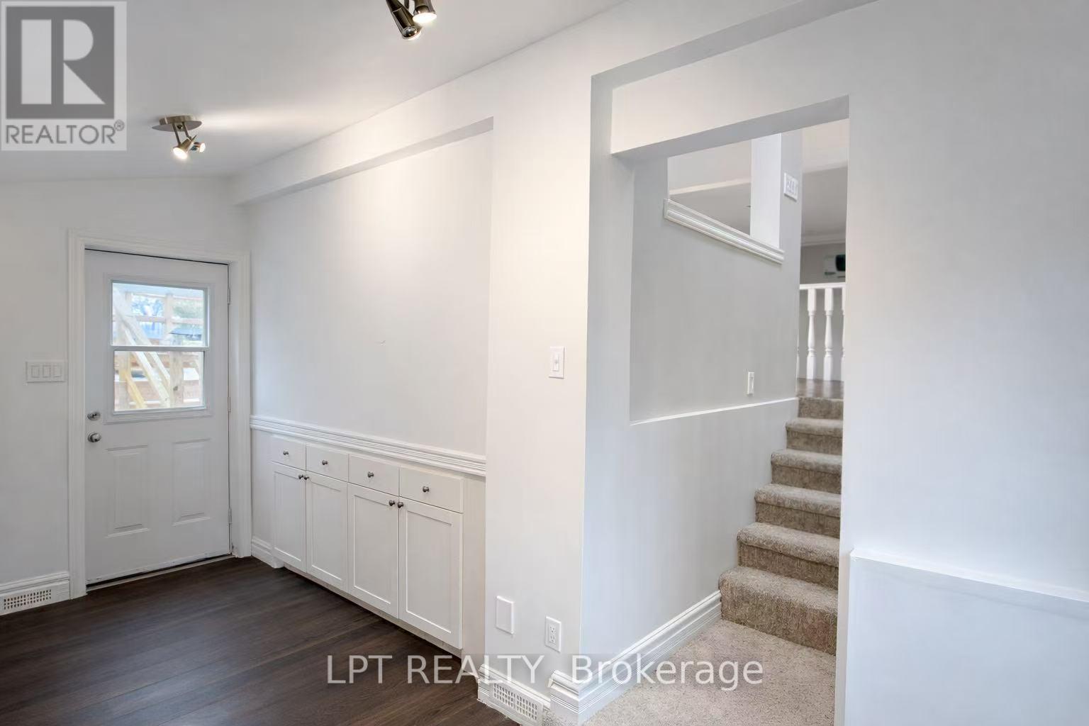 228 PINE COVE ROAD, Burlington (Roseland), Ontario, L7N1W2 — Photo 13