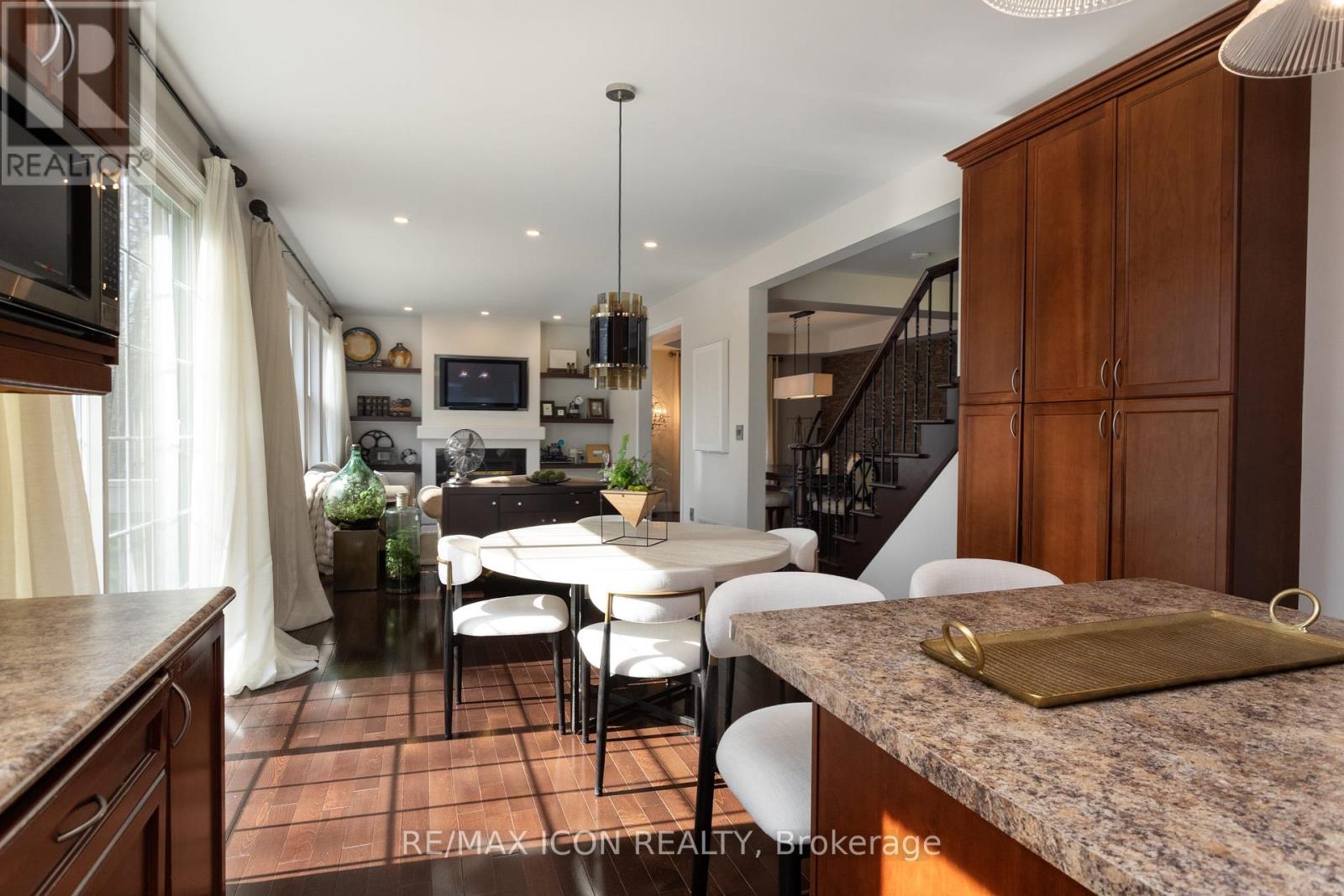 103 GLAZEBROOK CRESCENT, Cambridge, Ontario, N1T2H8 — Photo 8