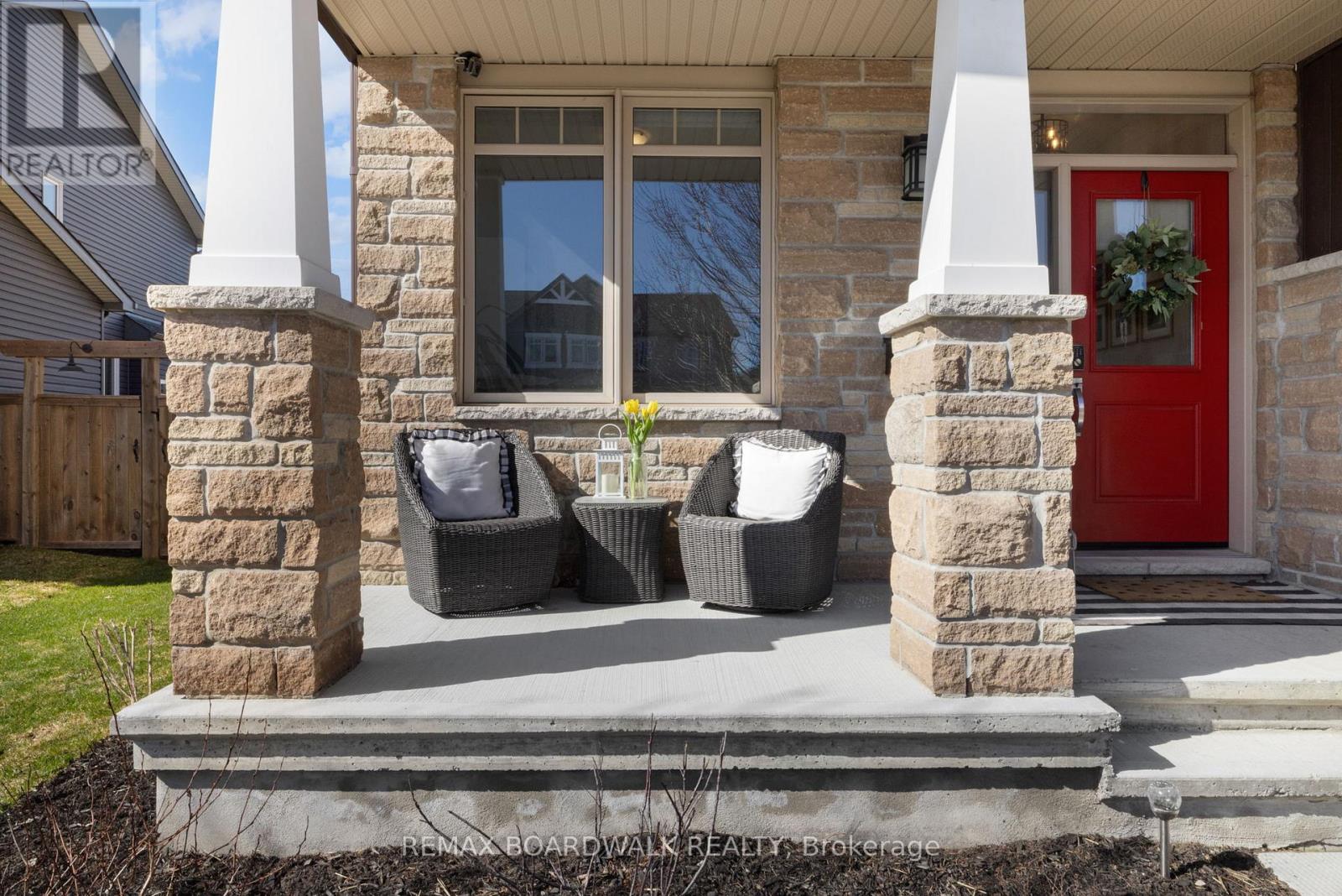 93 MORRIS STREET, Carleton Place, Ontario, K7C0E8 — Photo 3