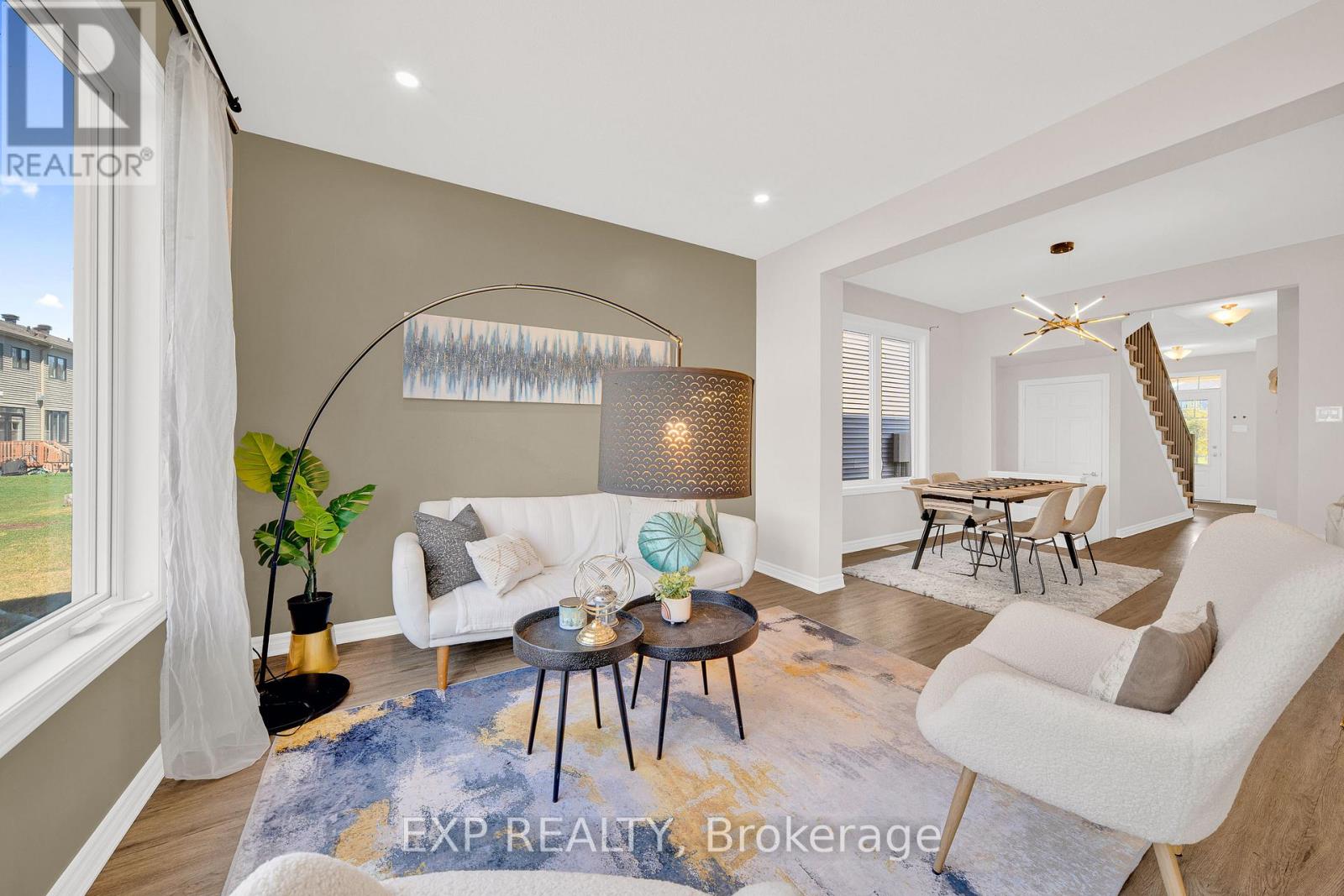 215 MERAK WAY, Ottawa, Ontario, K2J6N7 — Photo 2