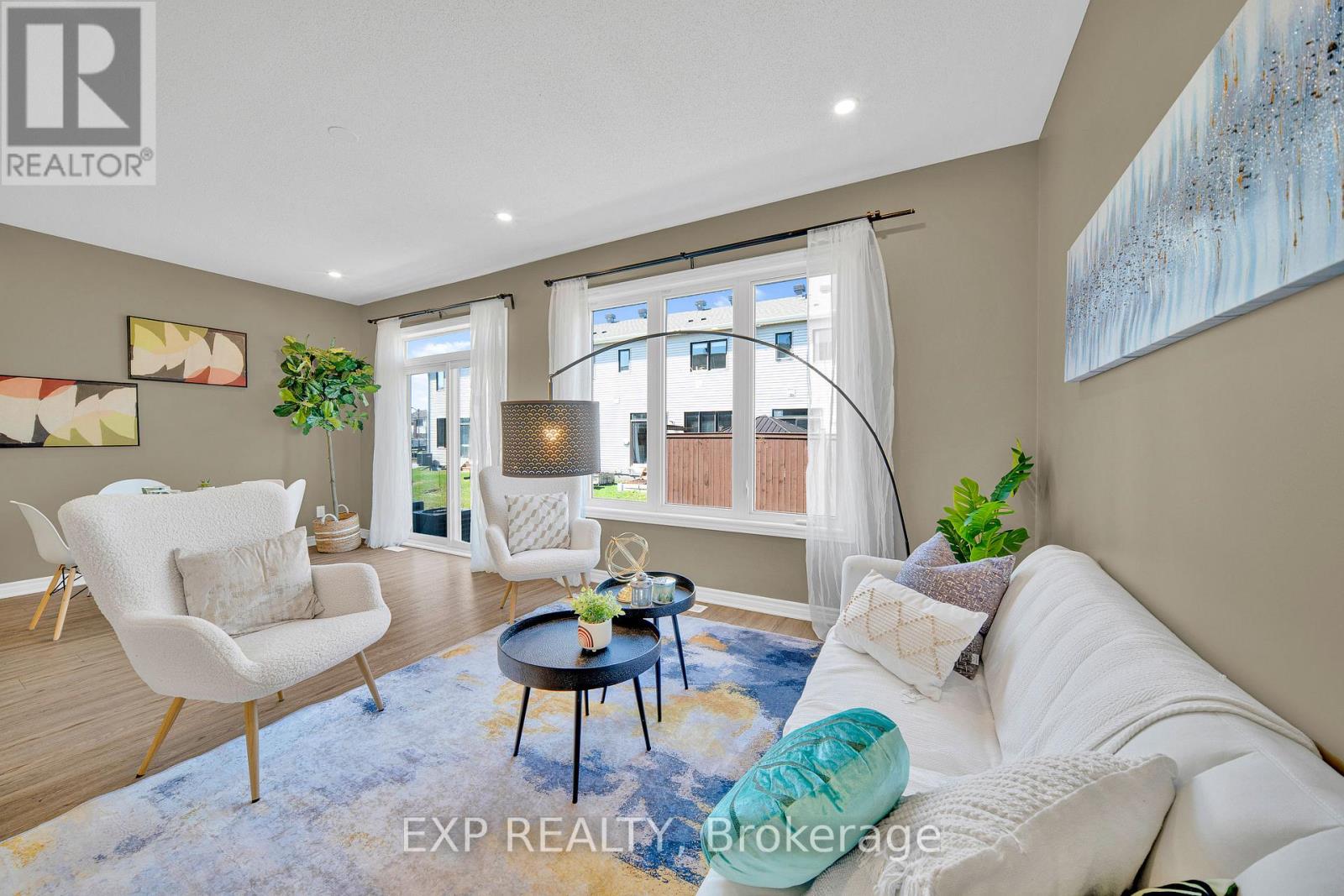 215 MERAK WAY, Ottawa, Ontario, K2J6N7 — Photo 3