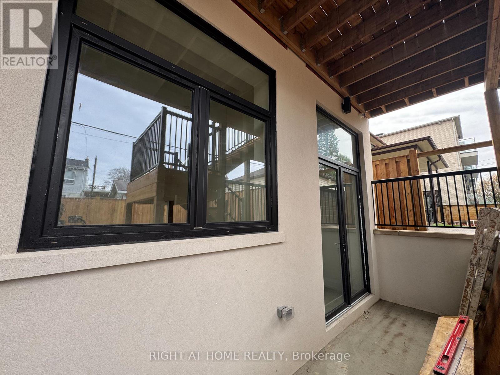 BASEMENT - 66A PITT AVENUE, Toronto (Clairlea-Birchmount), Ontario, M1L2R4 — Photo 17