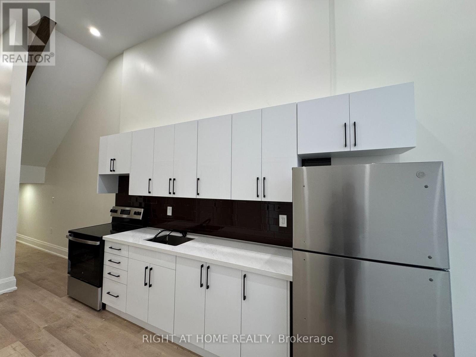 BASEMENT - 66A PITT AVENUE, Toronto (Clairlea-Birchmount), Ontario, M1L2R4 — Photo 5
