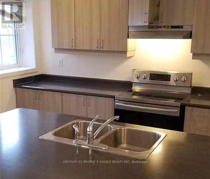 281 MURLOCK HEIGHTS, Milton (FO Ford), Ontario, L9E1C2 — Photo 12