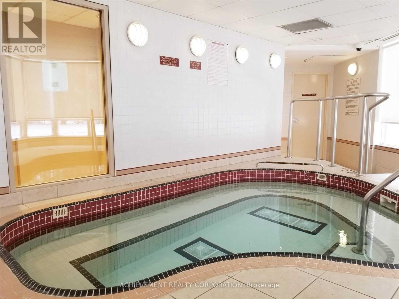 1509 - 1121 STEELES AVENUE W, Toronto (Westminster-Branson), Ontario, M2R3W7 — Photo 9