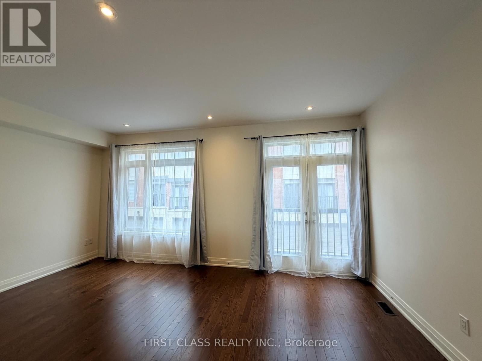 24 TEASEL WAY, Markham (Unionville), Ontario, L3R9S3 — Photo 5