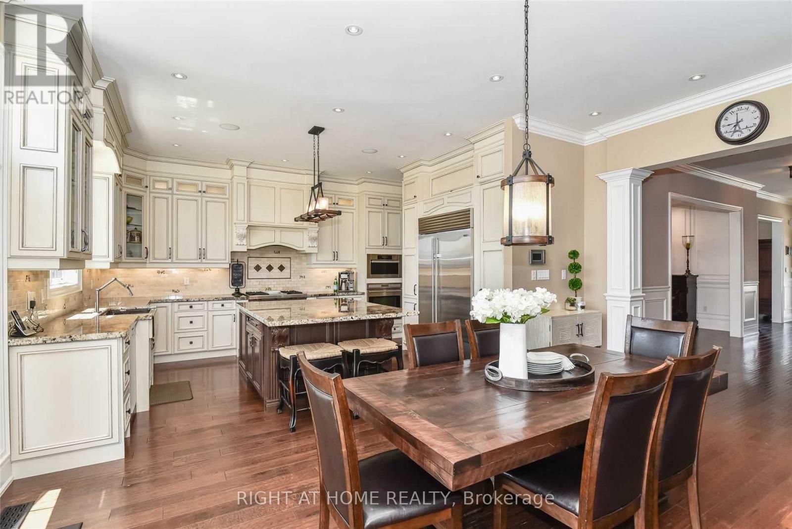 450 HIDDEN TRAIL, Oakville (GO Glenorchy), Ontario, L6M0N4 — Photo 7