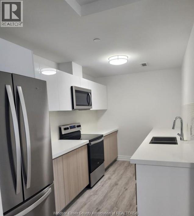 3370 STELLA CRESCENT Unit# 527, Windsor, Ontario, N8T0B9 — Photo 5