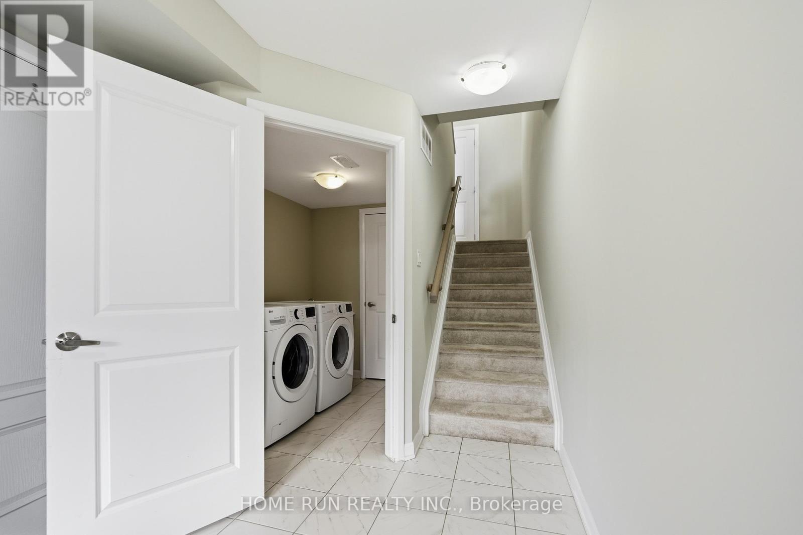 60 TEELIN CIRCLE, Ottawa, Ontario, K2J6T9 — Photo 4