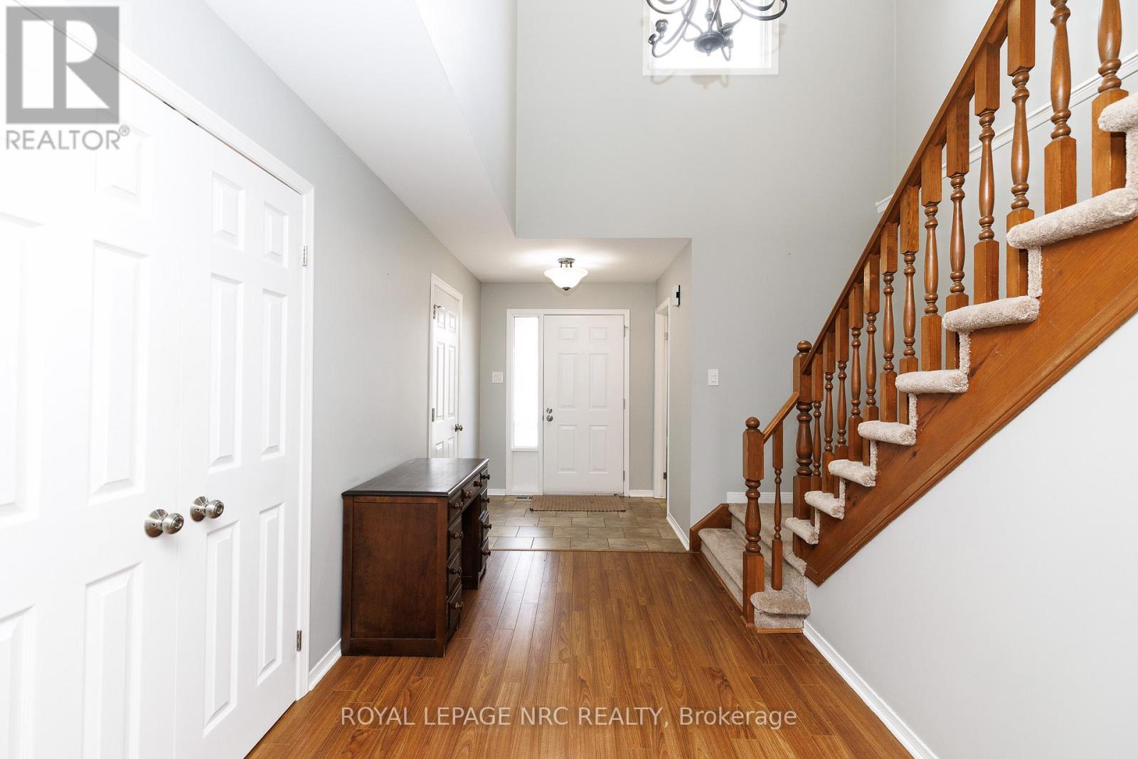 30 BAXTER CRESCENT, Thorold (Confederation Heights), Ontario, L2V4R6 — Photo 10