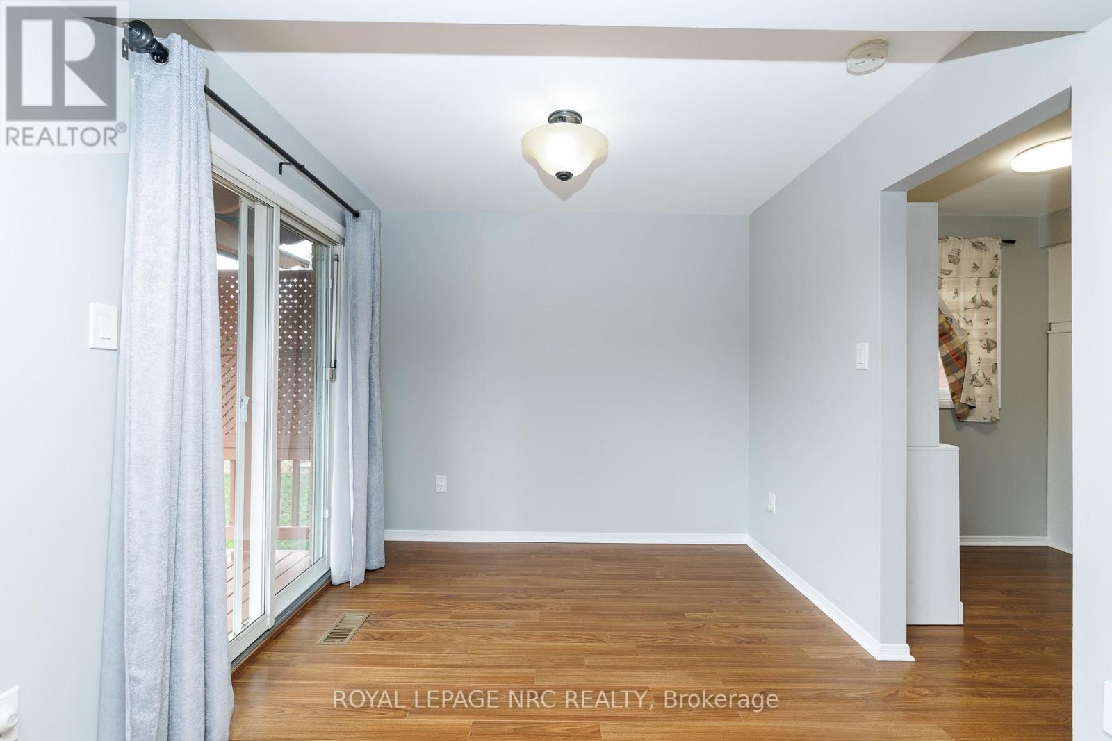 30 BAXTER CRESCENT, Thorold (Confederation Heights), Ontario, L2V4R6 — Photo 15