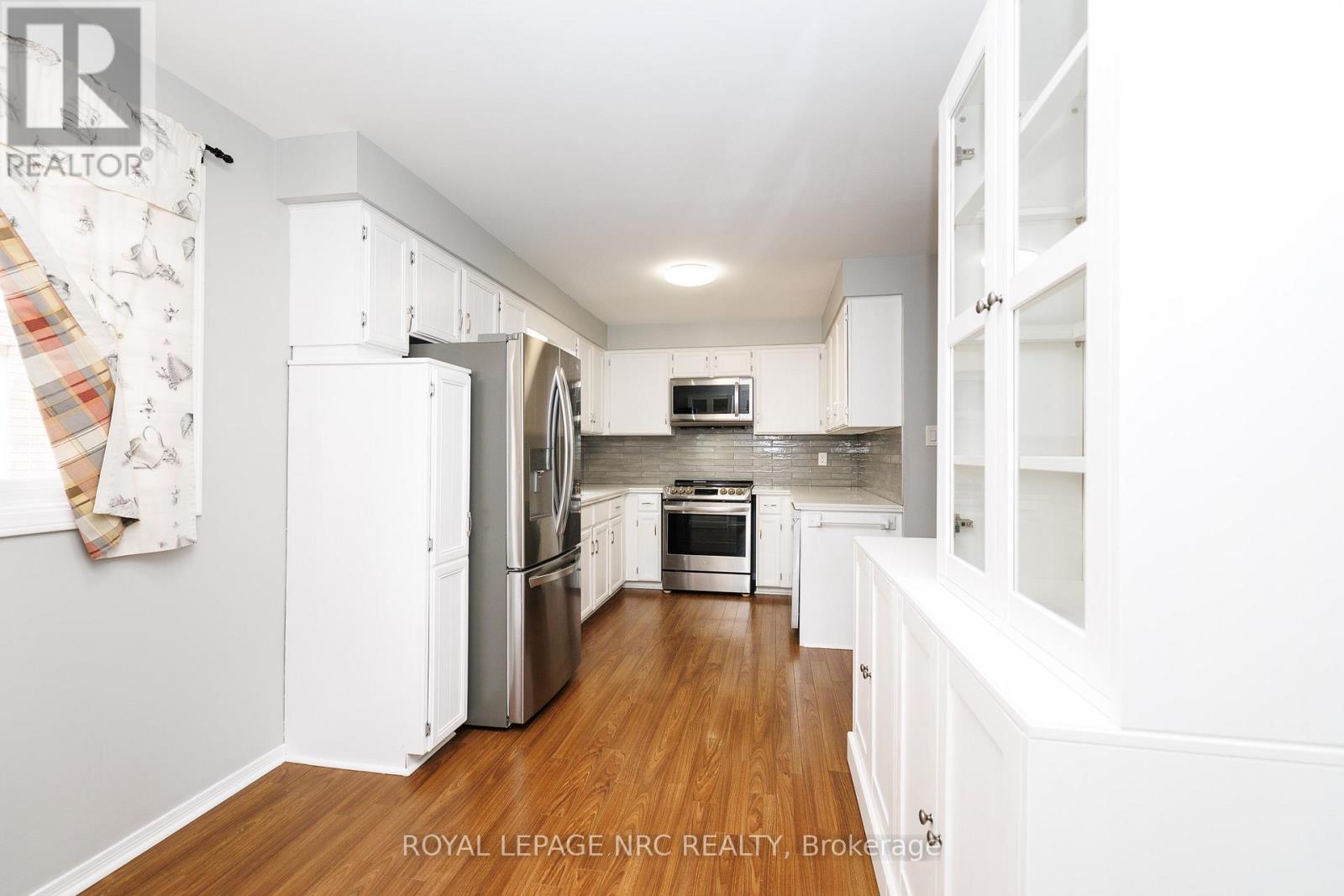 30 BAXTER CRESCENT, Thorold (Confederation Heights), Ontario, L2V4R6 — Photo 18