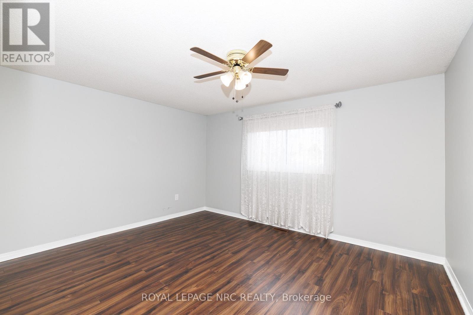 30 BAXTER CRESCENT, Thorold (Confederation Heights), Ontario, L2V4R6 — Photo 25