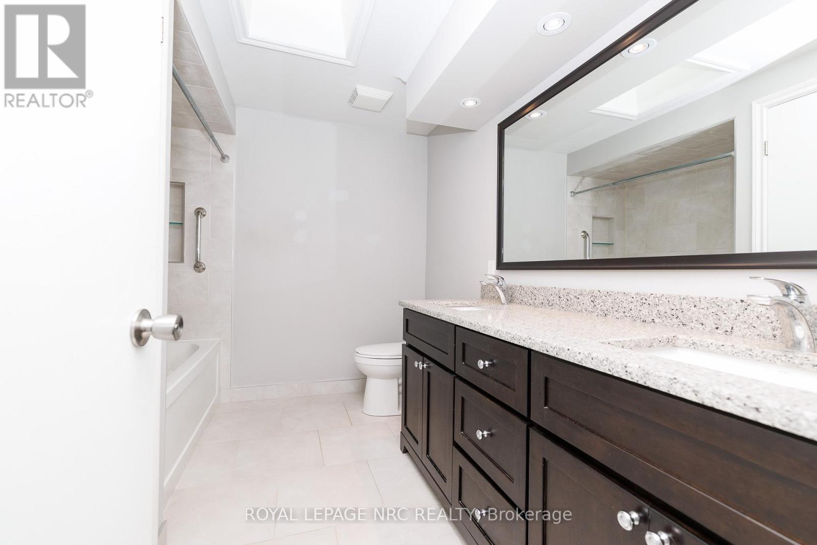 30 BAXTER CRESCENT, Thorold (Confederation Heights), Ontario, L2V4R6 — Photo 29