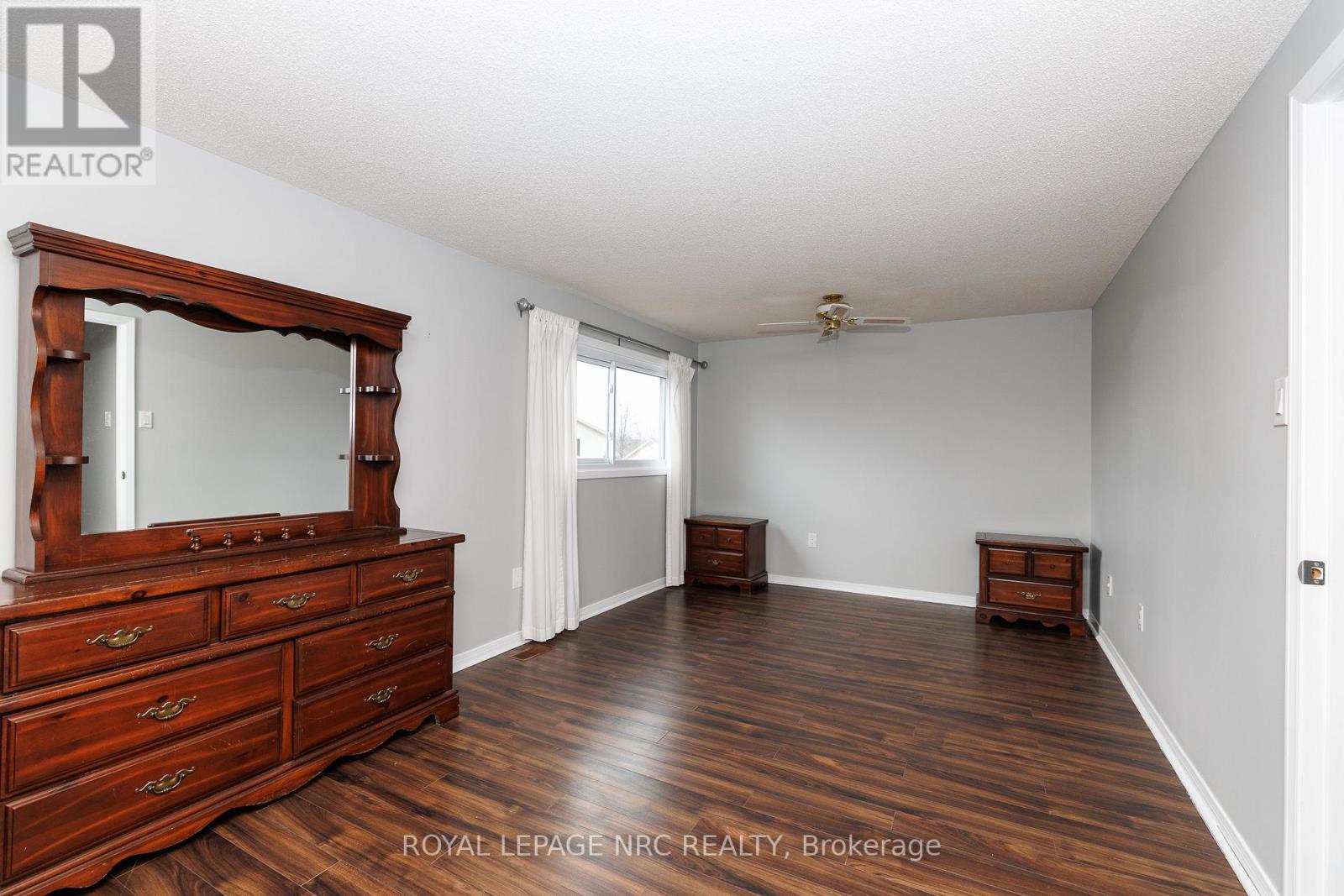 30 BAXTER CRESCENT, Thorold (Confederation Heights), Ontario, L2V4R6 — Photo 33