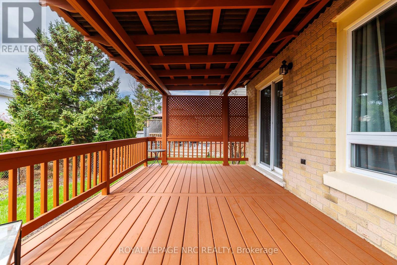 30 BAXTER CRESCENT, Thorold (Confederation Heights), Ontario, L2V4R6 — Photo 6