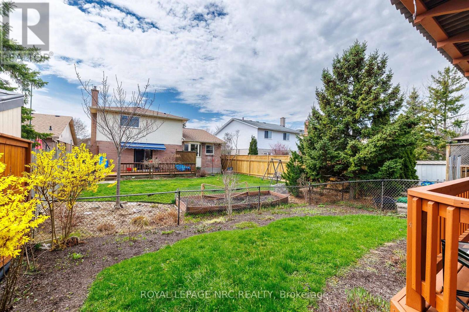 30 BAXTER CRESCENT, Thorold (Confederation Heights), Ontario, L2V4R6 — Photo 8